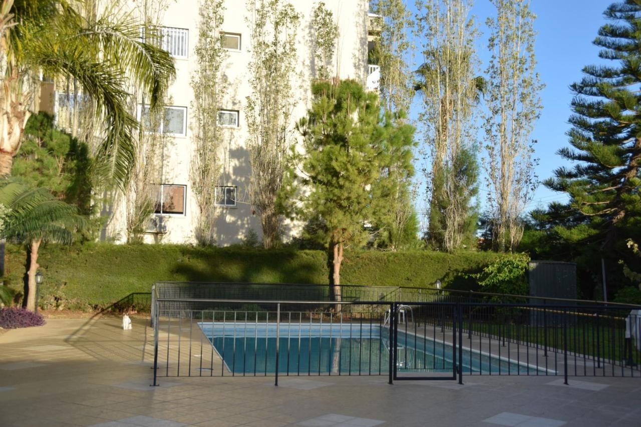 Raise Cosy Studio With Pool In Лимасол Экстерьер фото